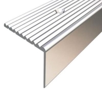 Порог с рифлением из алюминия